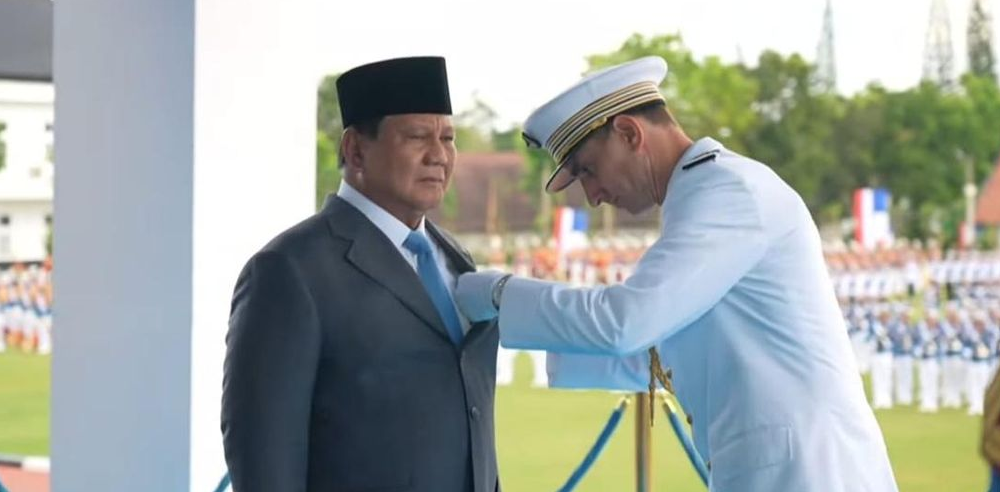 Prabowo Subianto Dianugerahi Tanda Jasa Kehormatan oleh Pemerintah Prancis