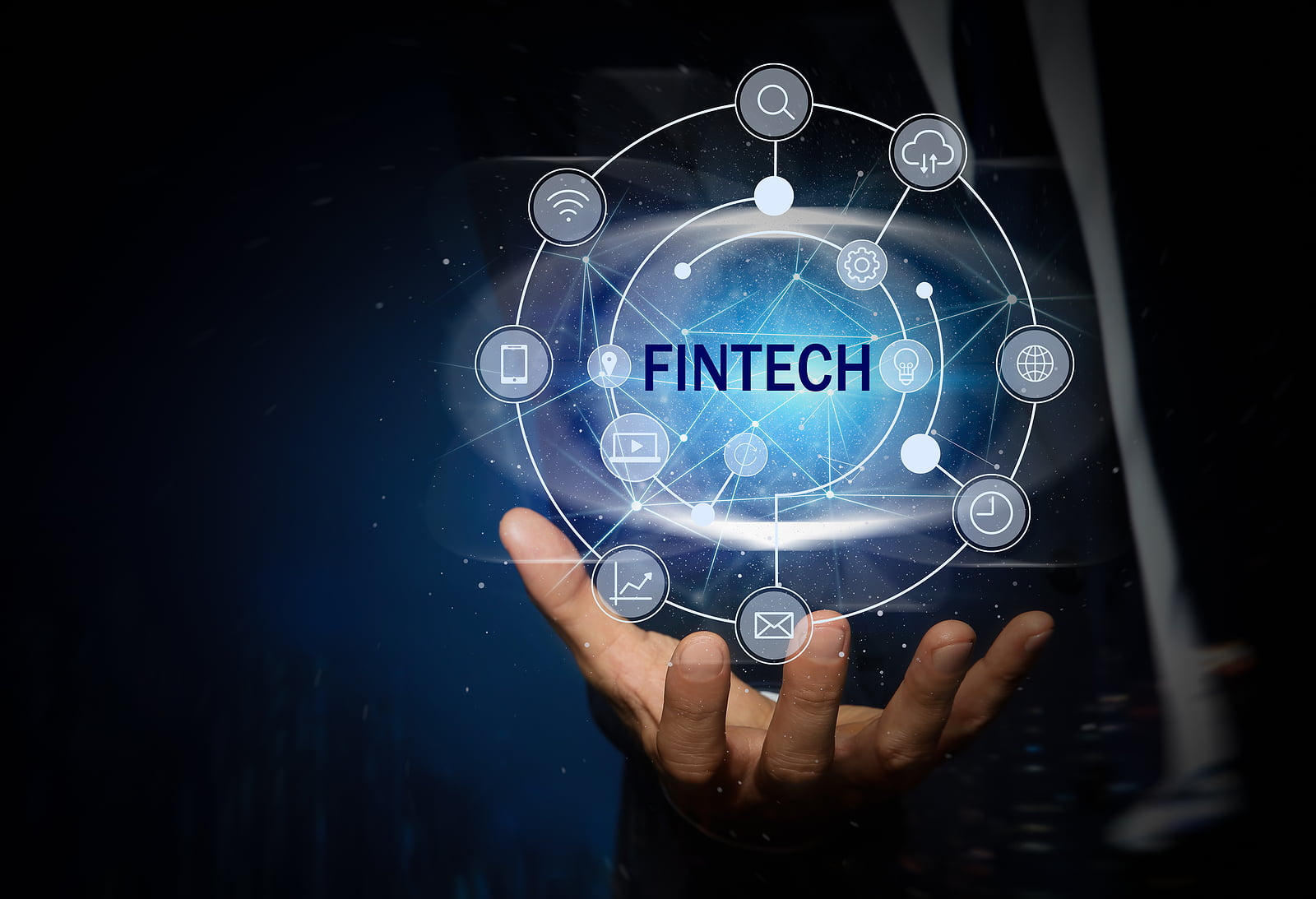 Perkembangan Fintech di Indonesia: Regulasi, Risiko, dan Masa Depan